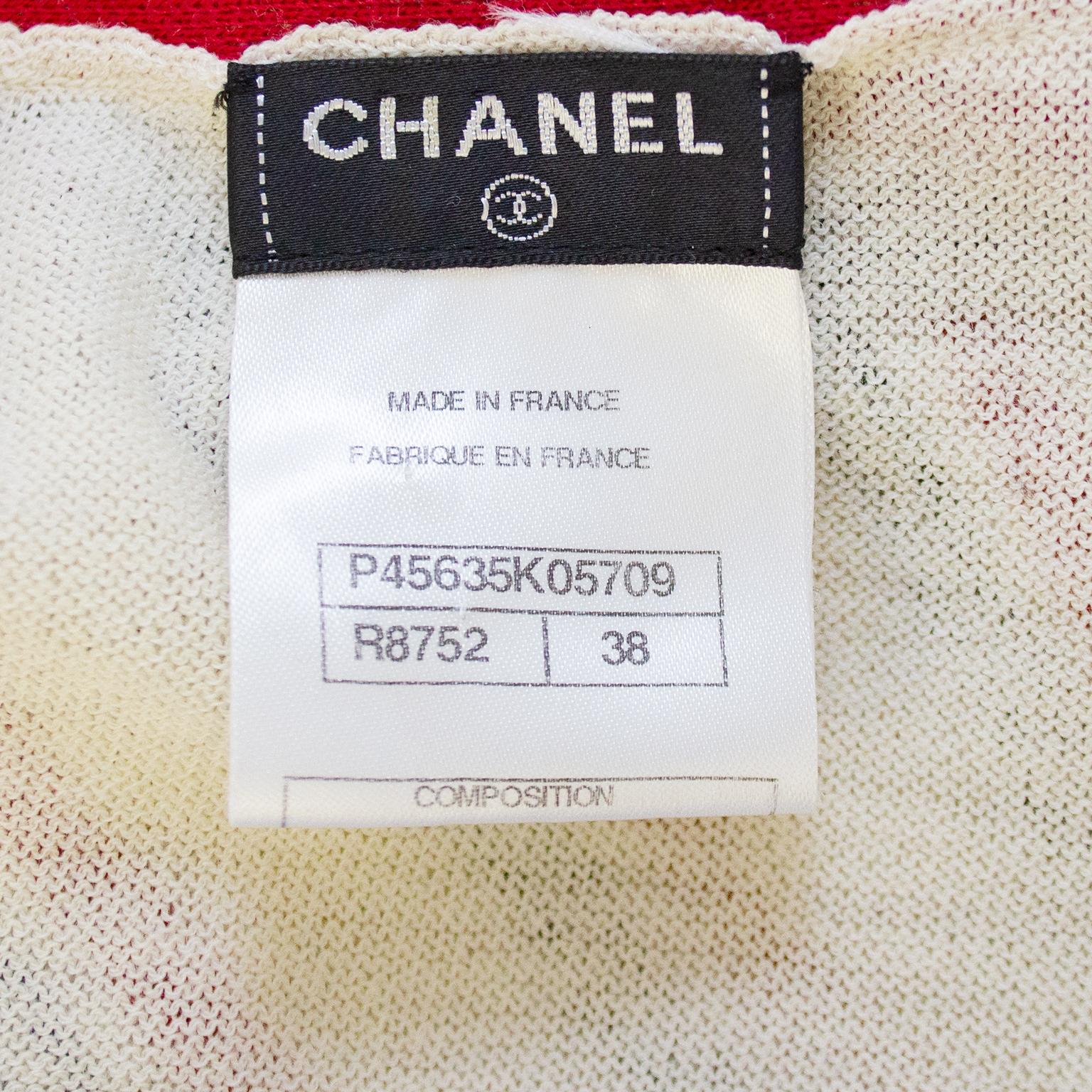 Chanel - Cardigan/car-coat en tricot rayé crème, noir et rouge, 2012  en vente 1