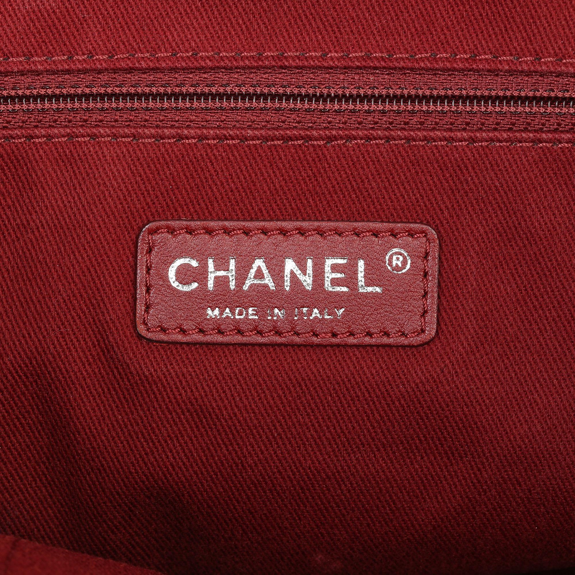 2012 Chanel Red Canvas & Calfskin Leather Small Deauville Tote 2