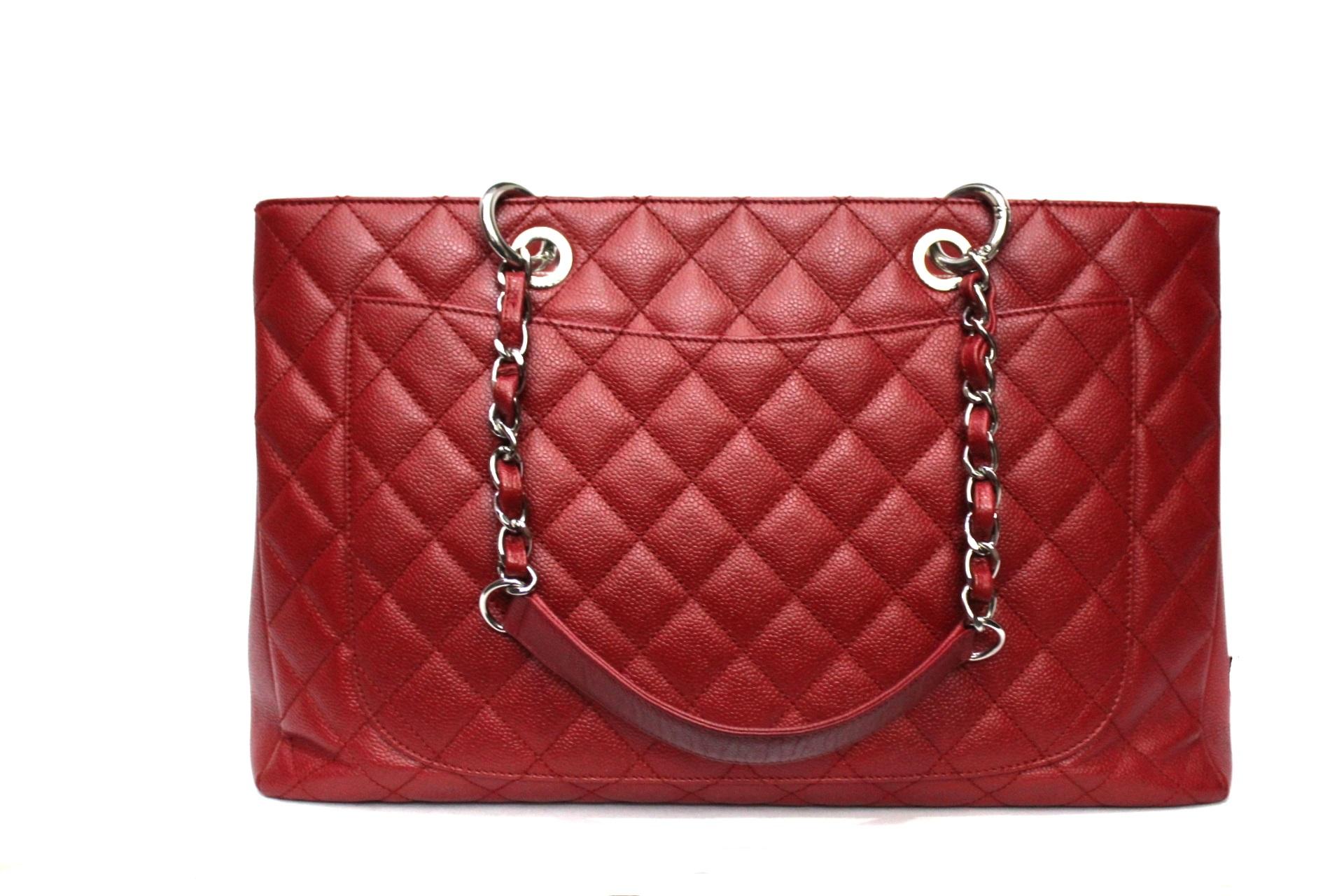 2012 Chanel Red Leather GST Bag In Excellent Condition In Torre Del Greco, IT