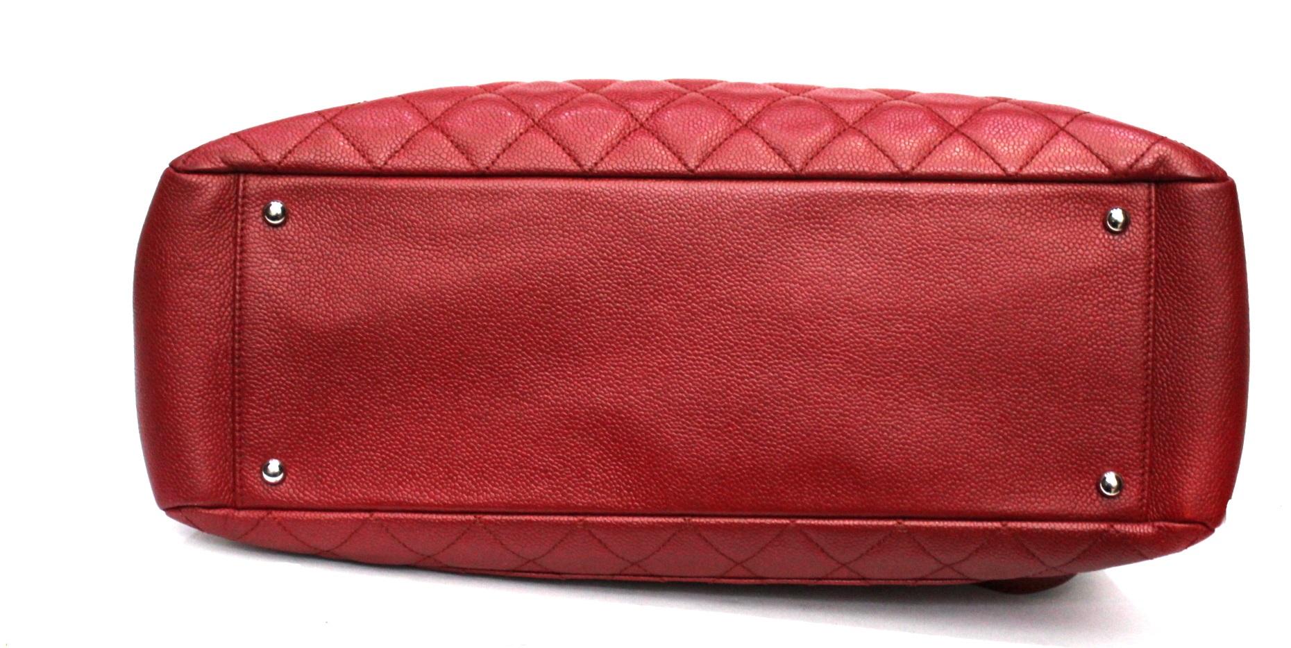 Women's 2012 Chanel Red Leather GST Bag