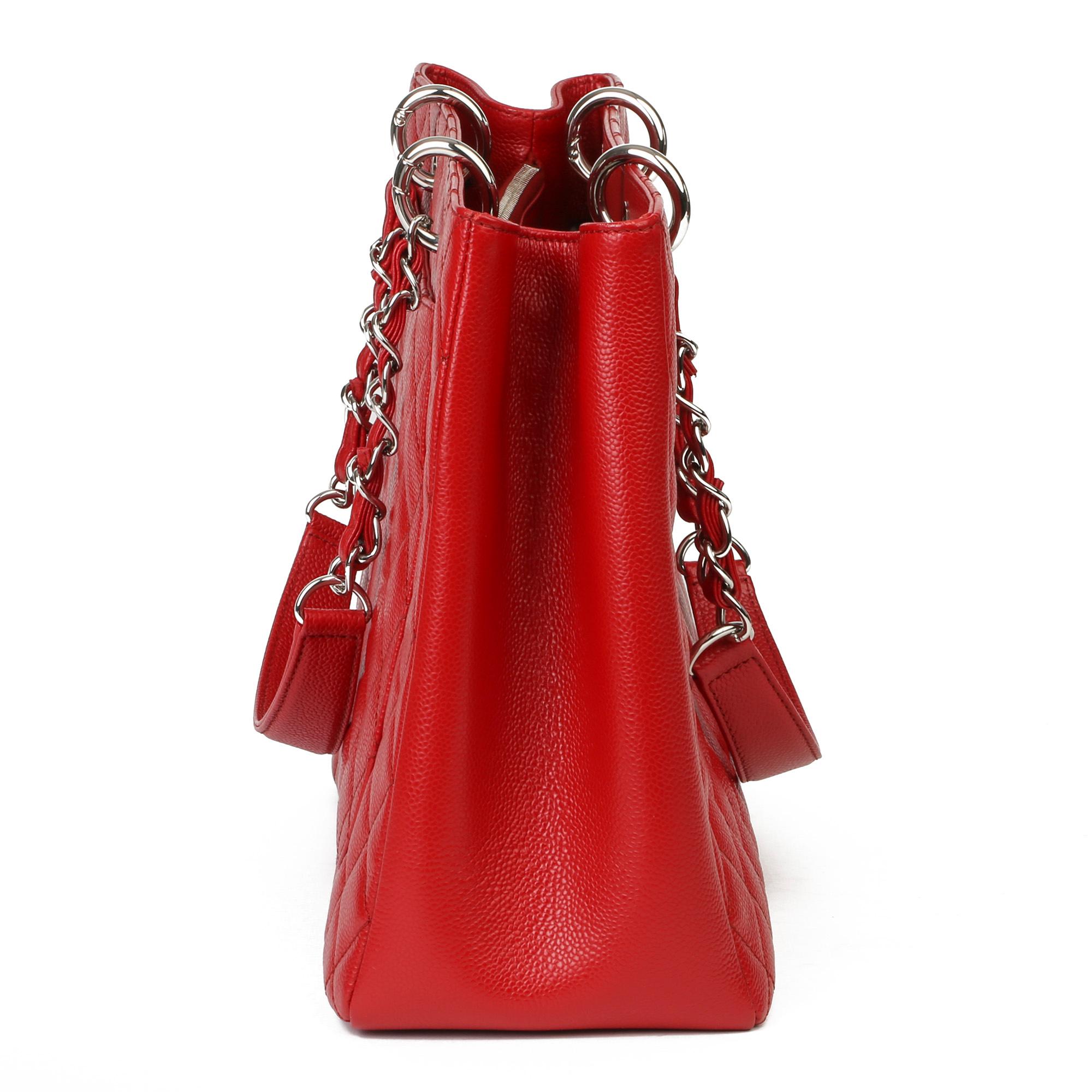 2012 Chanel Rot Gesteppt Kaviar Leder Grand Einkaufstasche XL im Zustand „Hervorragend“ in Bishop's Stortford, Hertfordshire