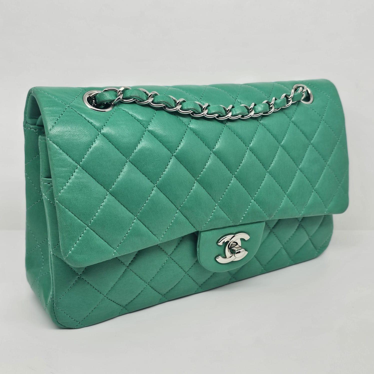 2012 Chanel Turquoise Lambskin Leather Medium Double Flap Bag In Good Condition For Sale In Jakarta, Daerah Khusus Ibukota Jakarta