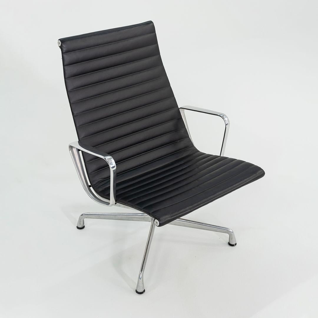 2012 Herman Miller Eames Aluminum Group Silla de salón de cuero negro 4x Disponible en venta 3