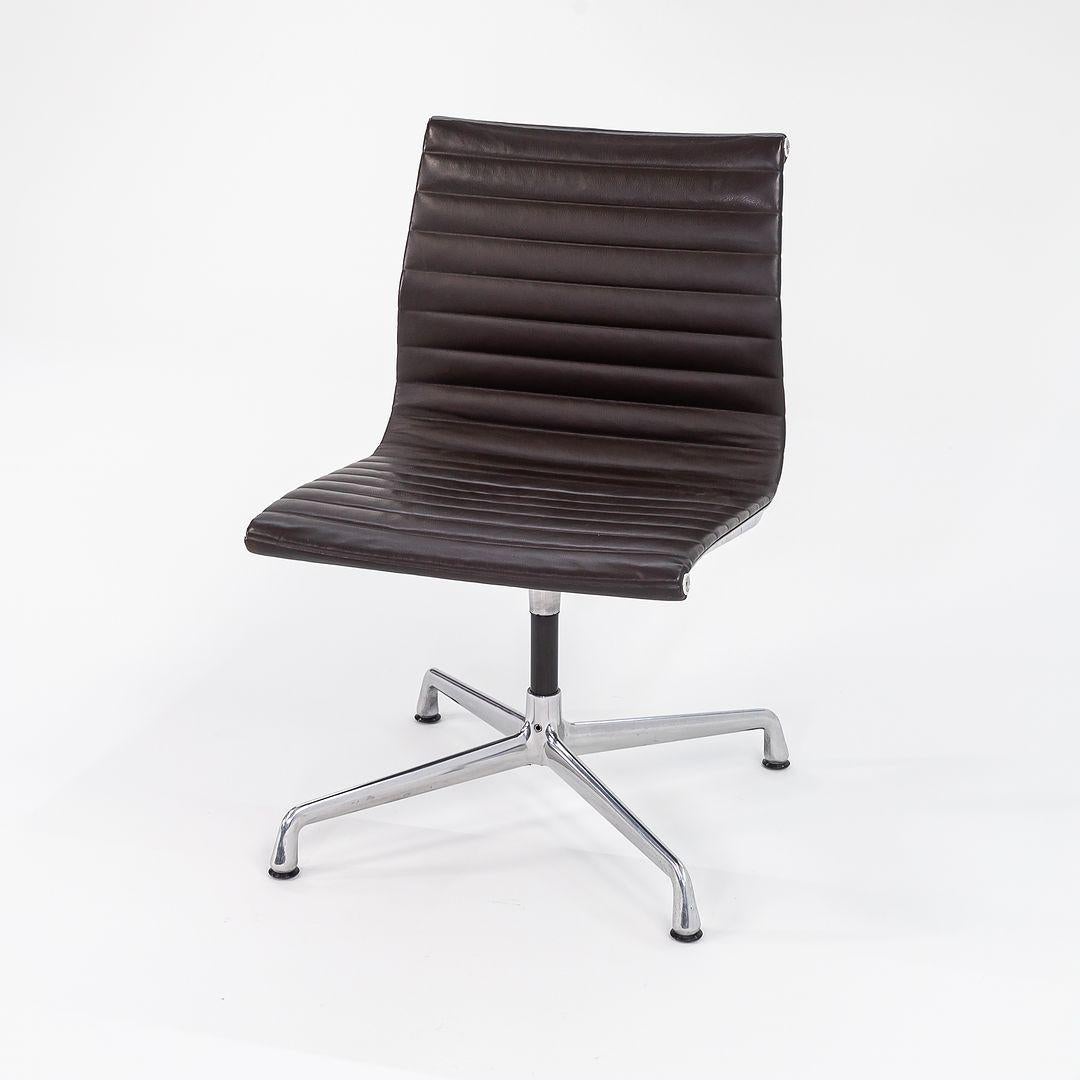 2012 Herman Miller Eames Aluminum Group Management Armless Side or Desk Chair In Good Condition In Philadelphia, PA