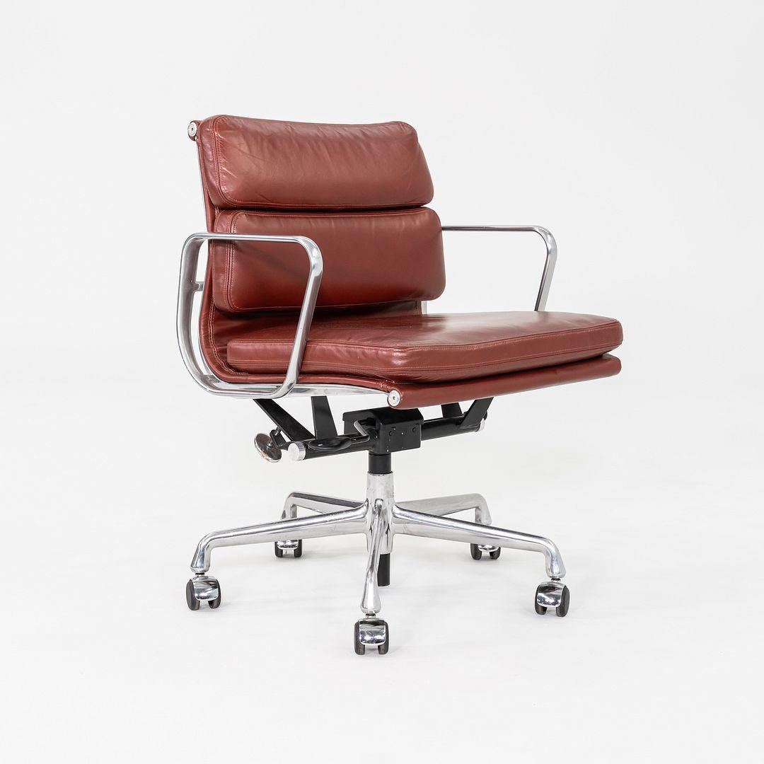 2012 Herman Miller Eames Soft Pad Management Desk Chair In Dark Rust Leather For Sale 3