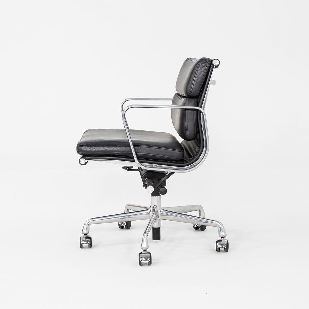 Modern 2012 Herman Miller Eames Soft Pad Management Desk Chair with Pneumatic Base For Sale