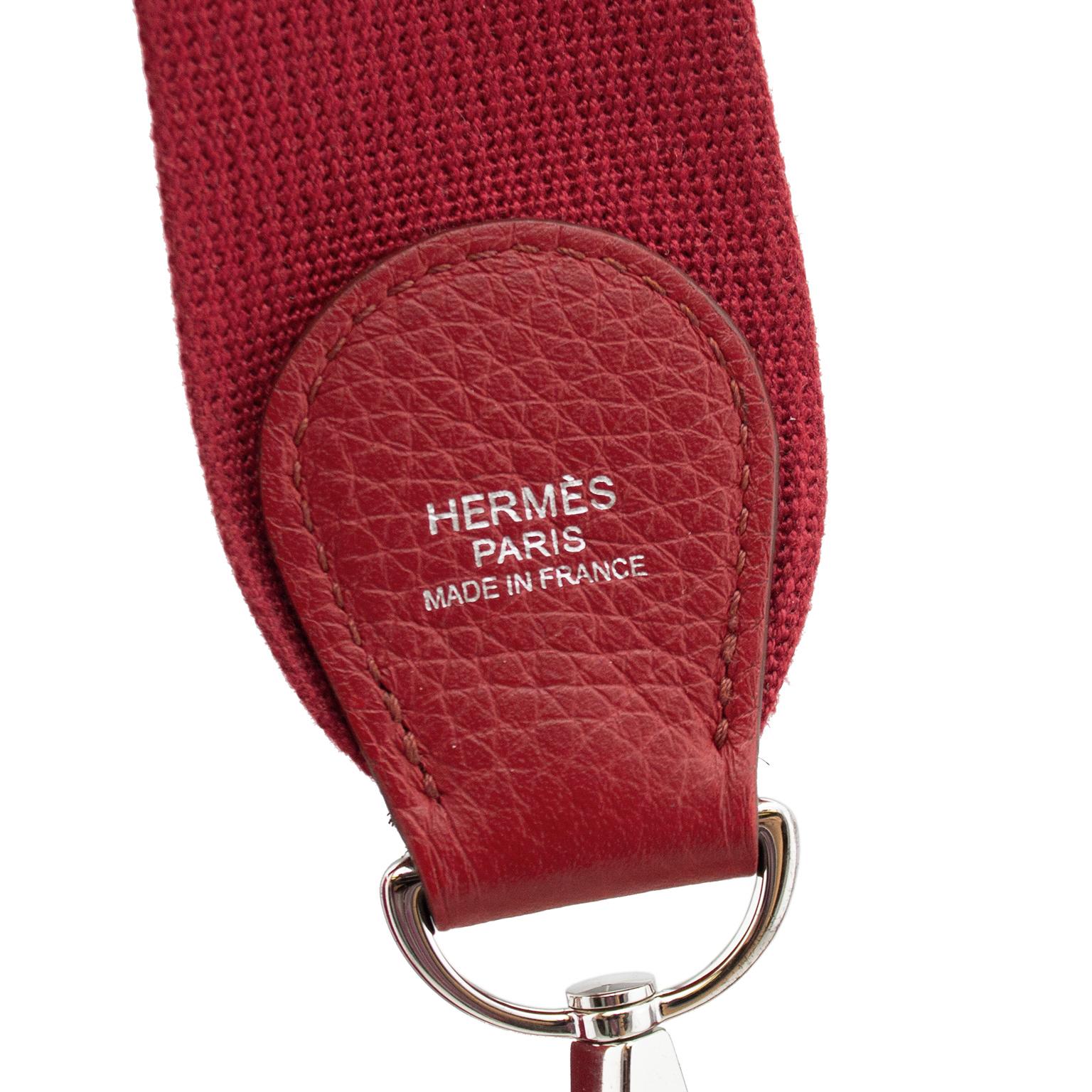 2012 Hermès Red Clemence PM III Evelyne Bag 2