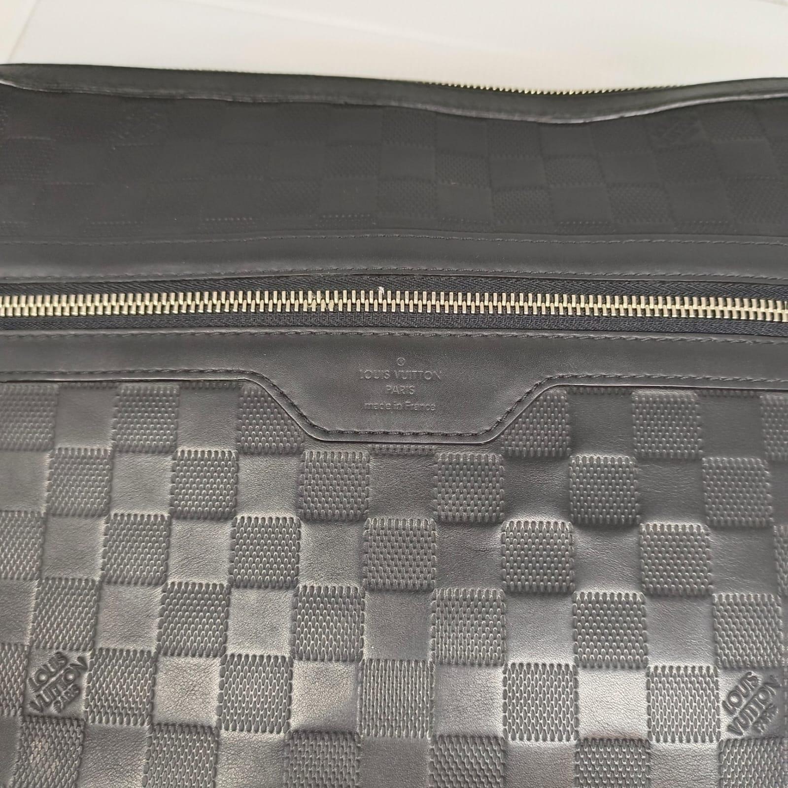 2012 Louis Vuitton Black Damier Infini Calypso MM Messenger Bag 1