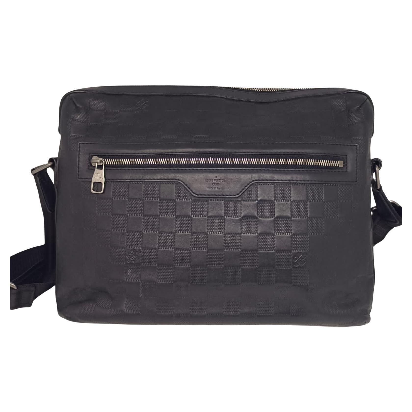 2012 Louis Vuitton Black Damier Infini Calypso MM Messenger Bag