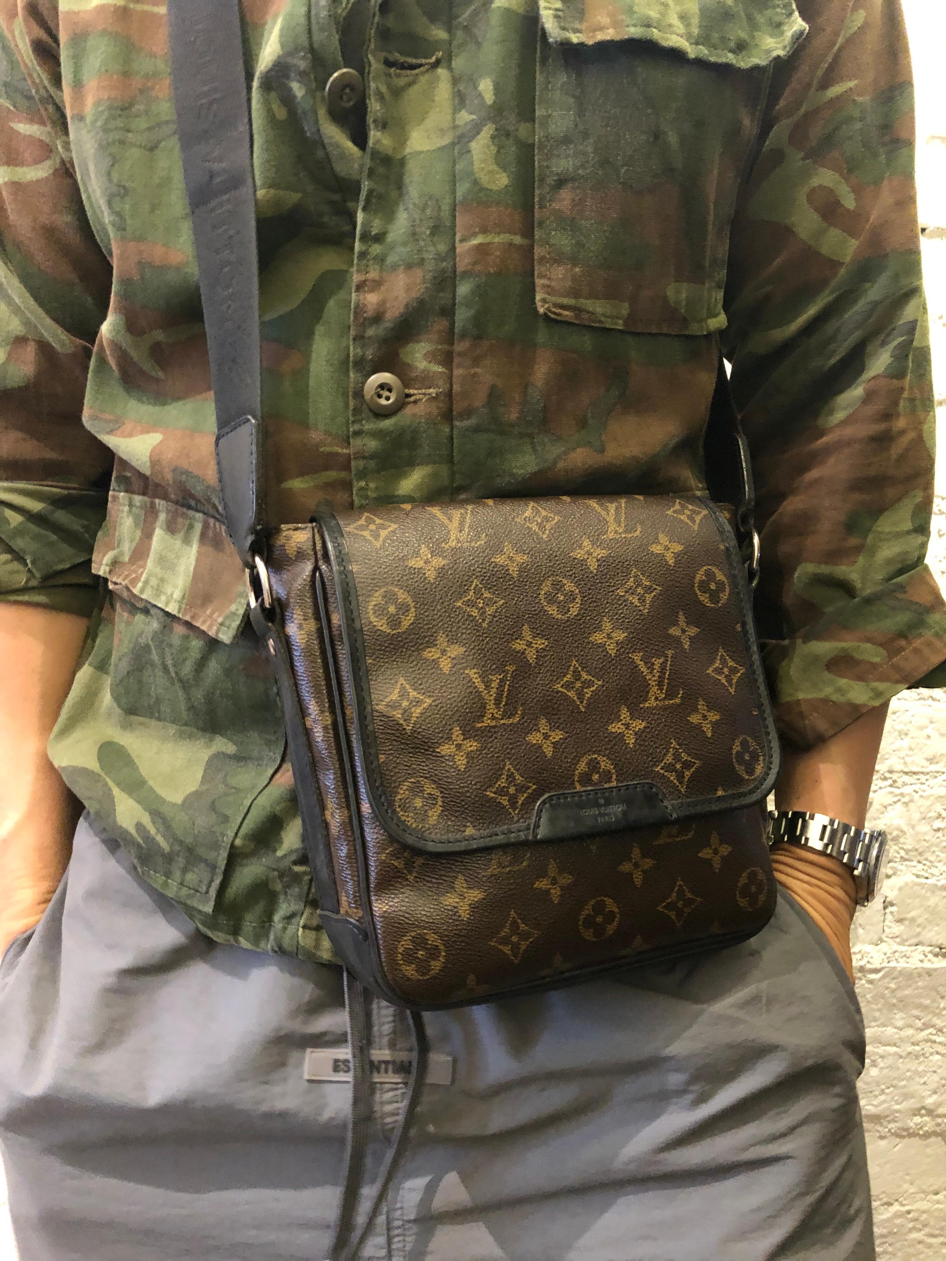 louis vuitton crossbody