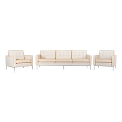2012 Coppia di sedie da salotto Florence Knoll con pelle personalizzata