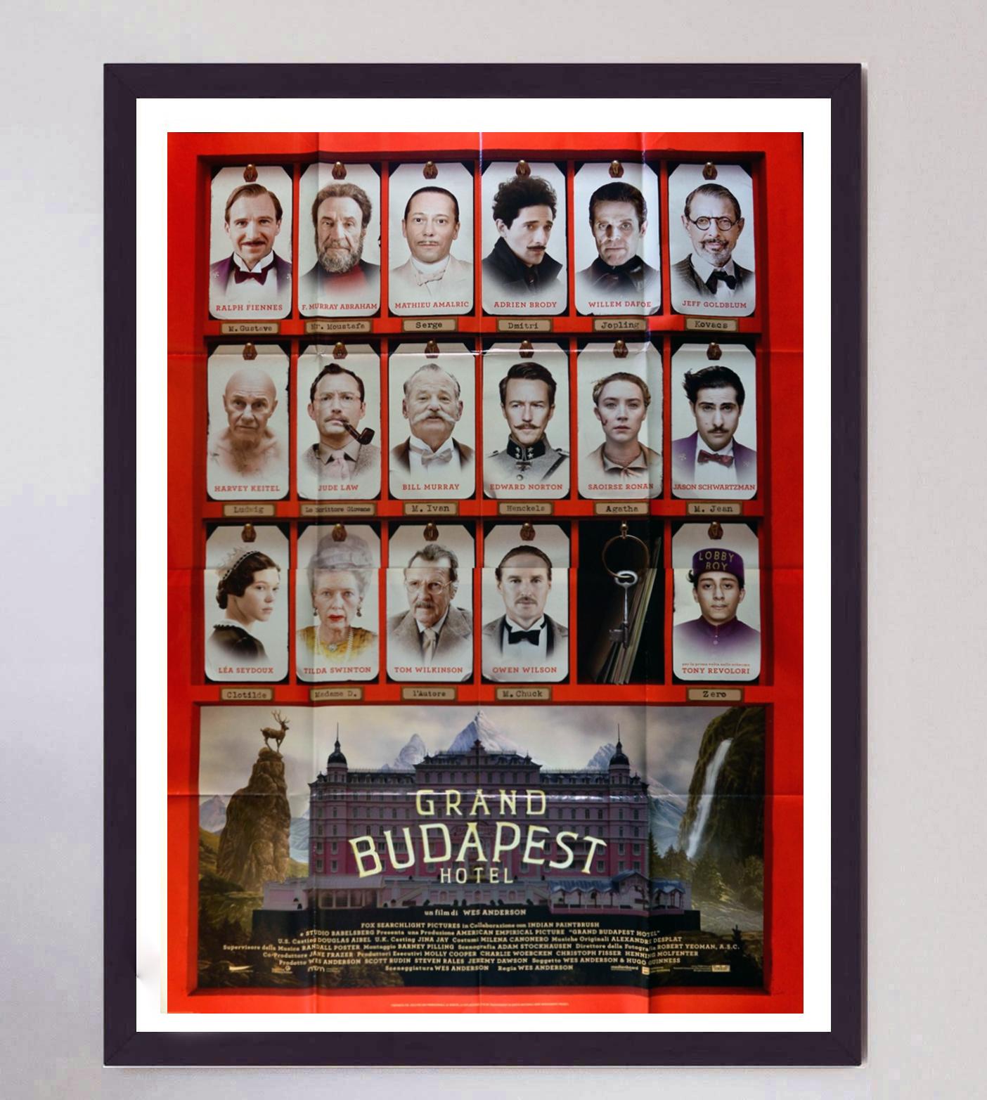 2012 The Grand Budapest Hotel (Italian) Original Vintage Poster In Good Condition For Sale In Winchester, GB