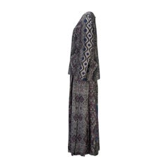Ensemble jupe bohème noire et violette du défilé Yves Saint Laurent 2012
