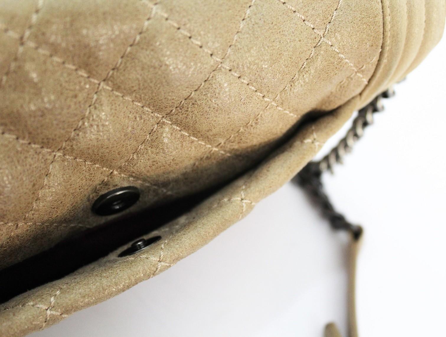 beige chanel boy bag
