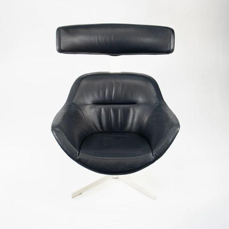 2013 Auckl& Lounge Chair by Jean-Marie Massaud for Cassina in Dark Blue Leather In Good Condition For Sale In Philadelphia, PA