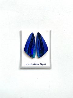 20.13 Carats Australian Opal Pair Royal Blue Flash play of Color Stone Gemstone