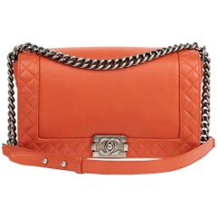 2013 Chanel: Medium Le Boy Reverso aus gestepptem Kalbsleder in Orange, 2013