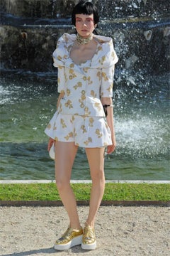 2013 Chanel by Karl Lagerfeld Metallic Gold Ivory Silk Brocade Jacket w/ Shorts