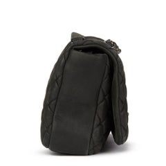 2013 Chanel Dunkelgraue Bubble Quilted Velvet Kalbsleder Kleine Bubble Flap Bag