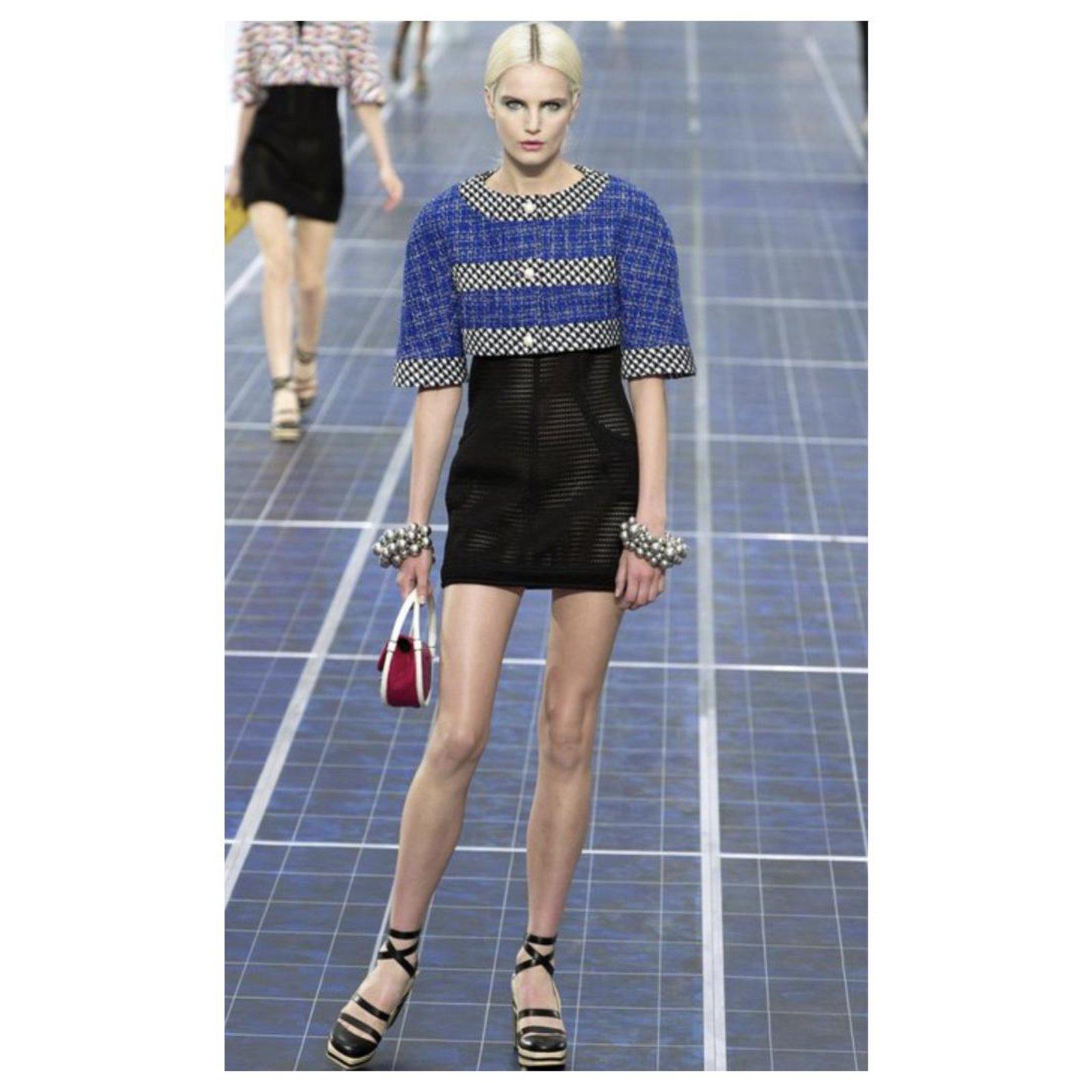 Abito nero da passerella Chanel 2013 in vendita 9