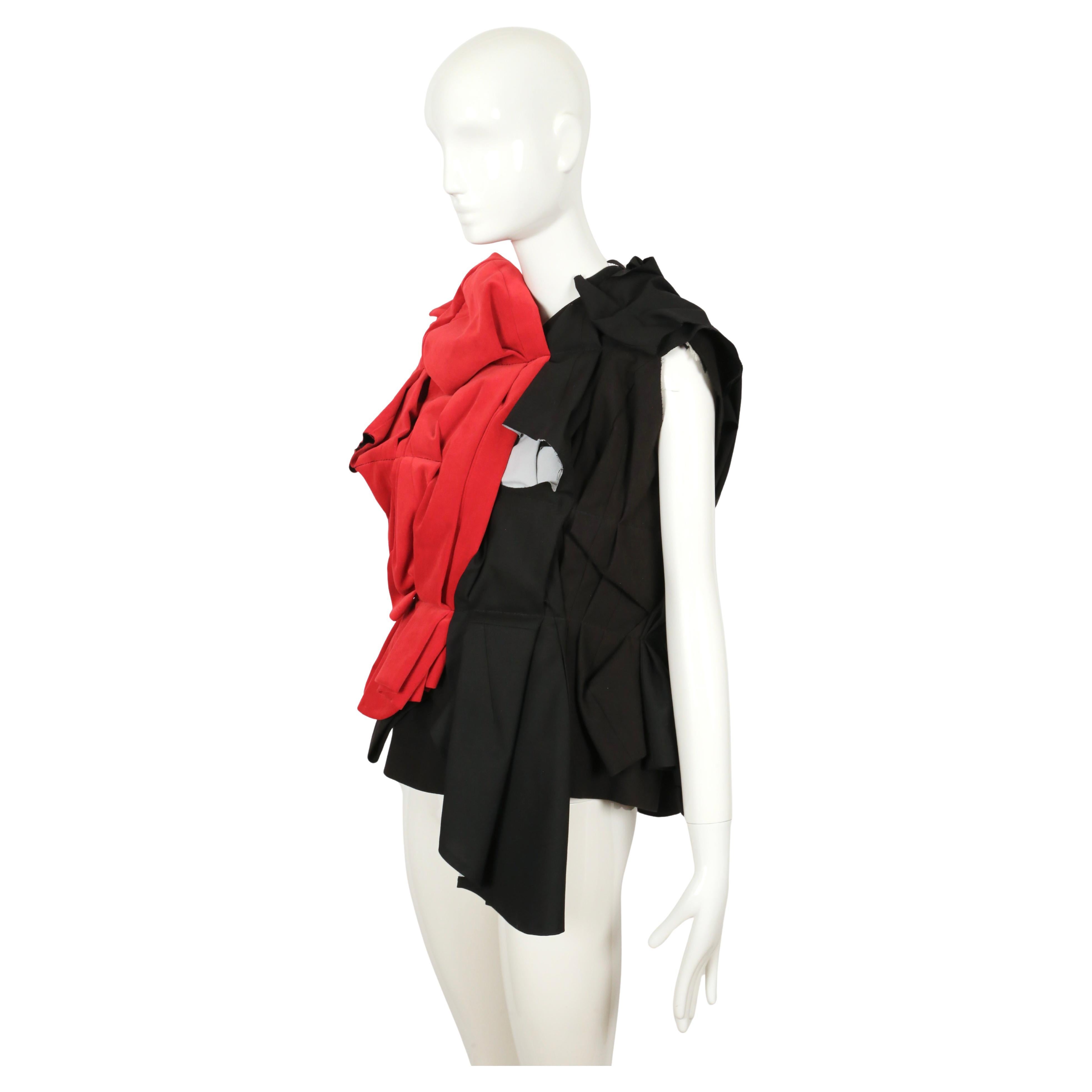 2013 COMME DES GARCONS giacca RUNWAY nera e rossa in vendita 1