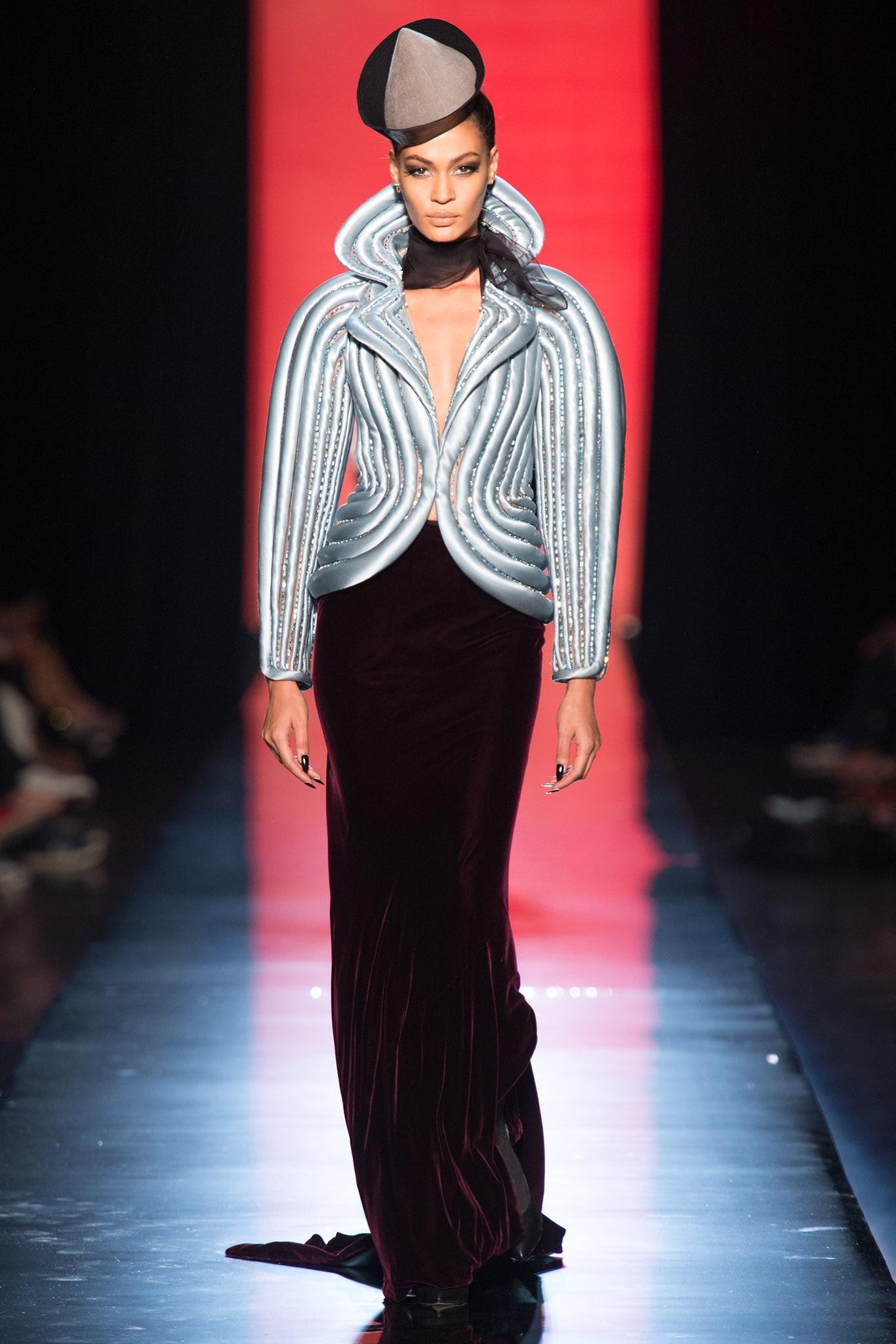 2013 Jean Paul Gaultier Jeans Haute Couture borgogna, abito a tunica e pantalone in vendita 3