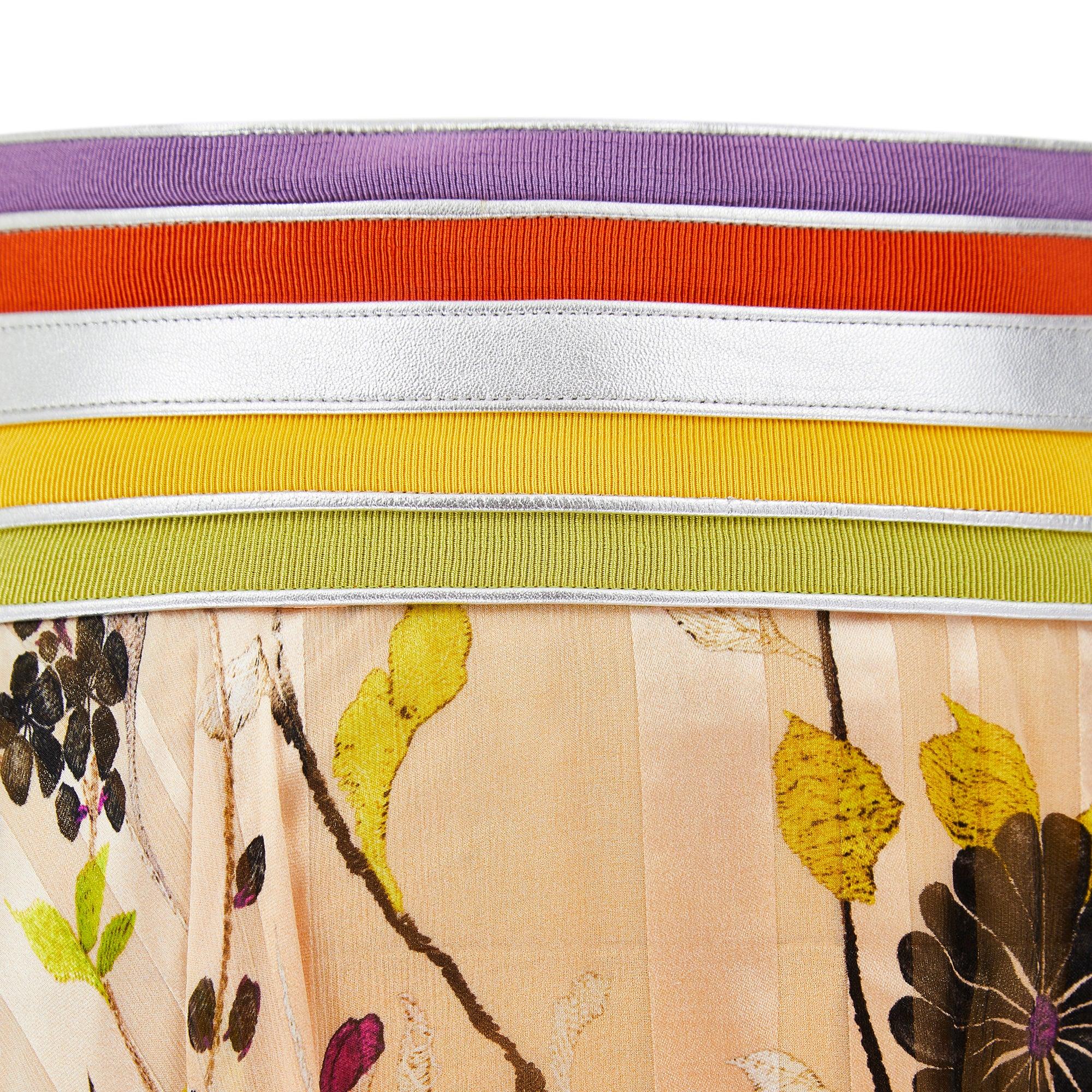 2013 Jean Paul Gaultier Laufsteg Dokumentiertes Kleid aus Seide mit Blumendruck im Zustand „Hervorragend“ im Angebot in London, GB