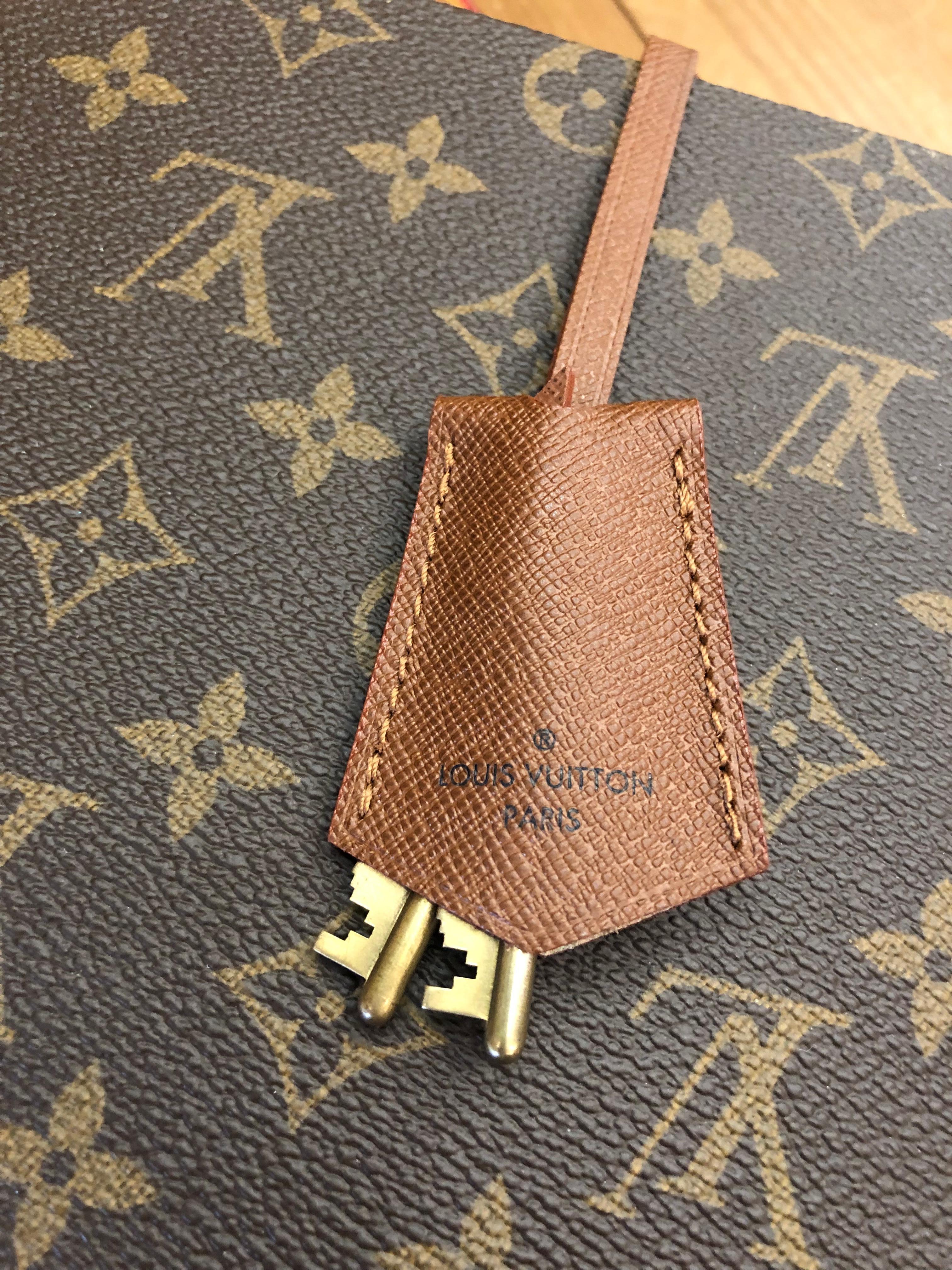 2013 LOUIS VUITTON Monogram Boite Bijoux Jewelry Trunk Case For Sale 4