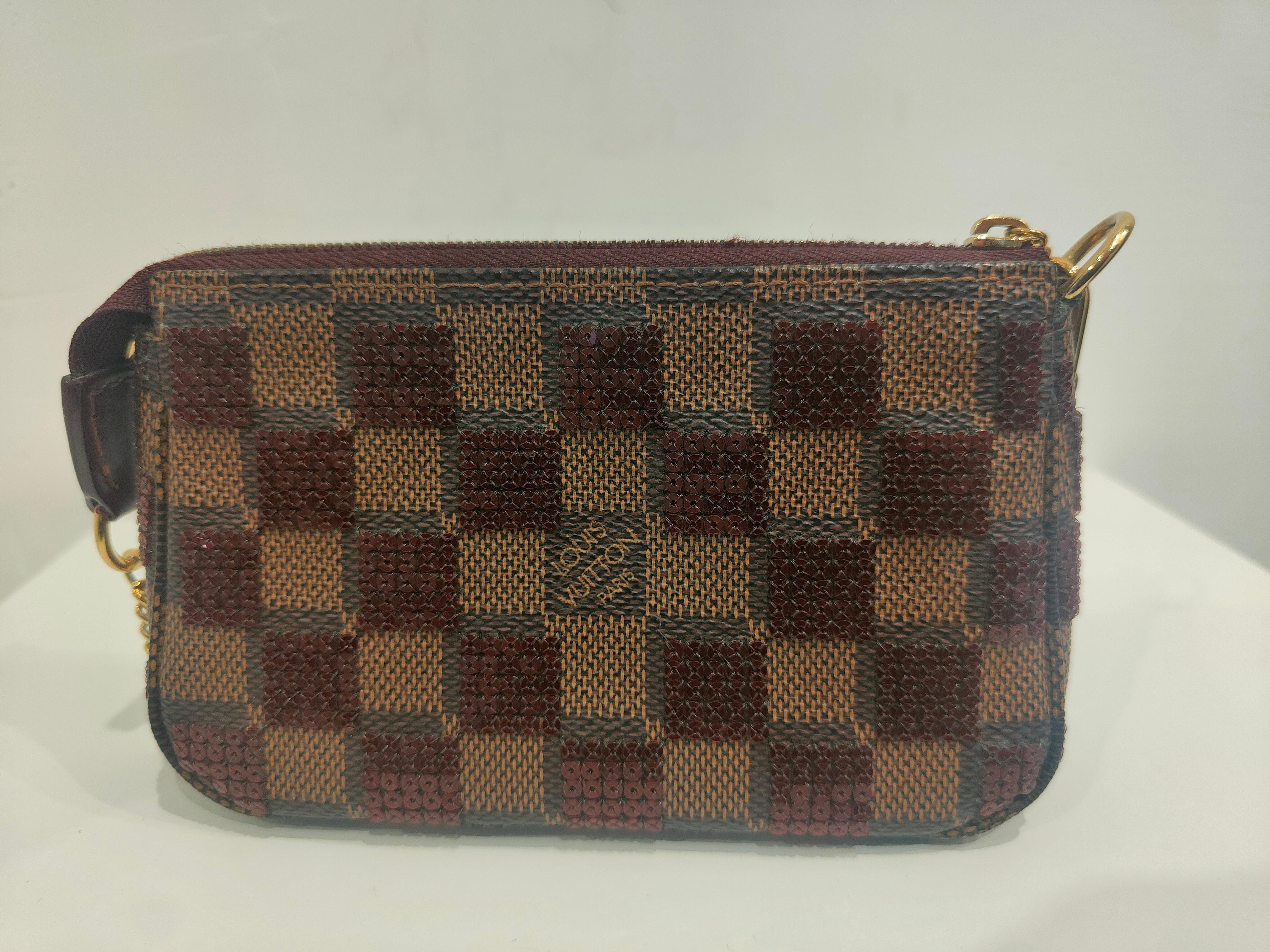 2013 Louis Vuitton monogram Brown sequins small handle bag  In Good Condition In Capri, IT
