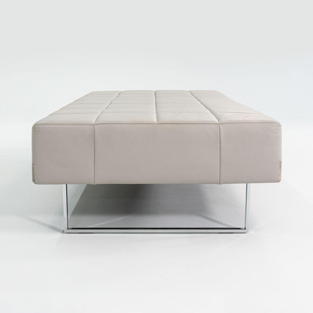 2013 Banco Poltrona Frau Quadra de Studio Cerri & Associati en cuero gris en Bueno estado para la venta en Philadelphia, PA
