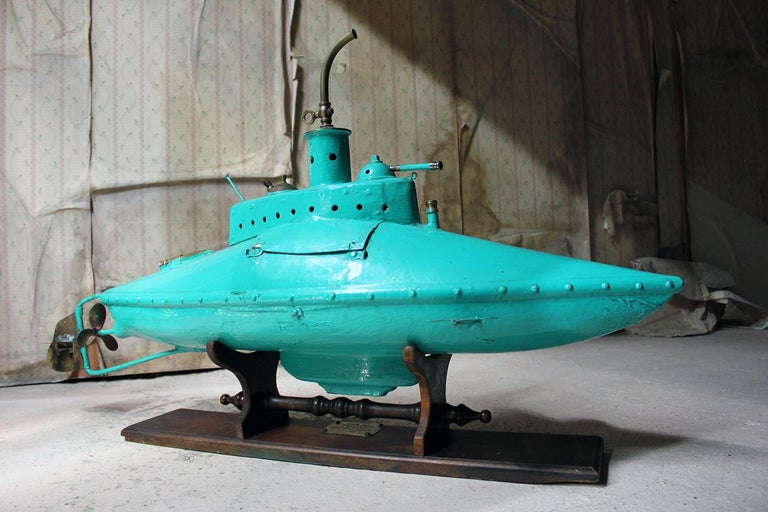 2013 Scratch Built ‘Seahorse’ Experimental Petrol Submarine; by Tom Petrusson 9