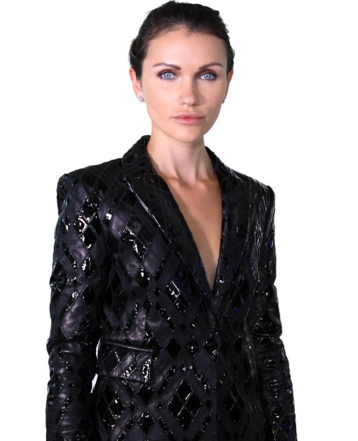2013 Versace: abito pantalone in nappa nera e pelle lucida in vendita 1