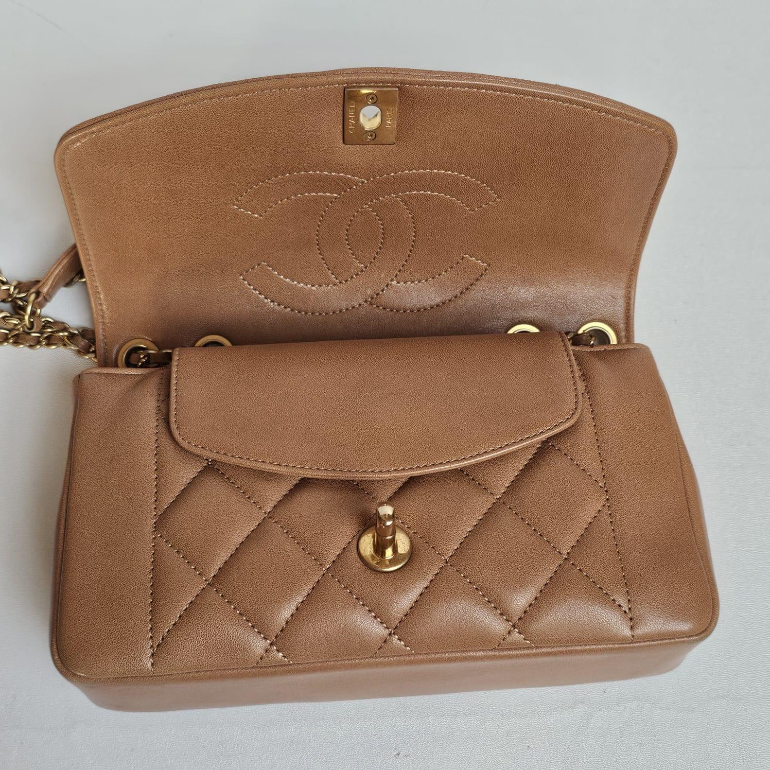 2014-2015 Chanel Caramel Diana Flap Bag For Sale 12