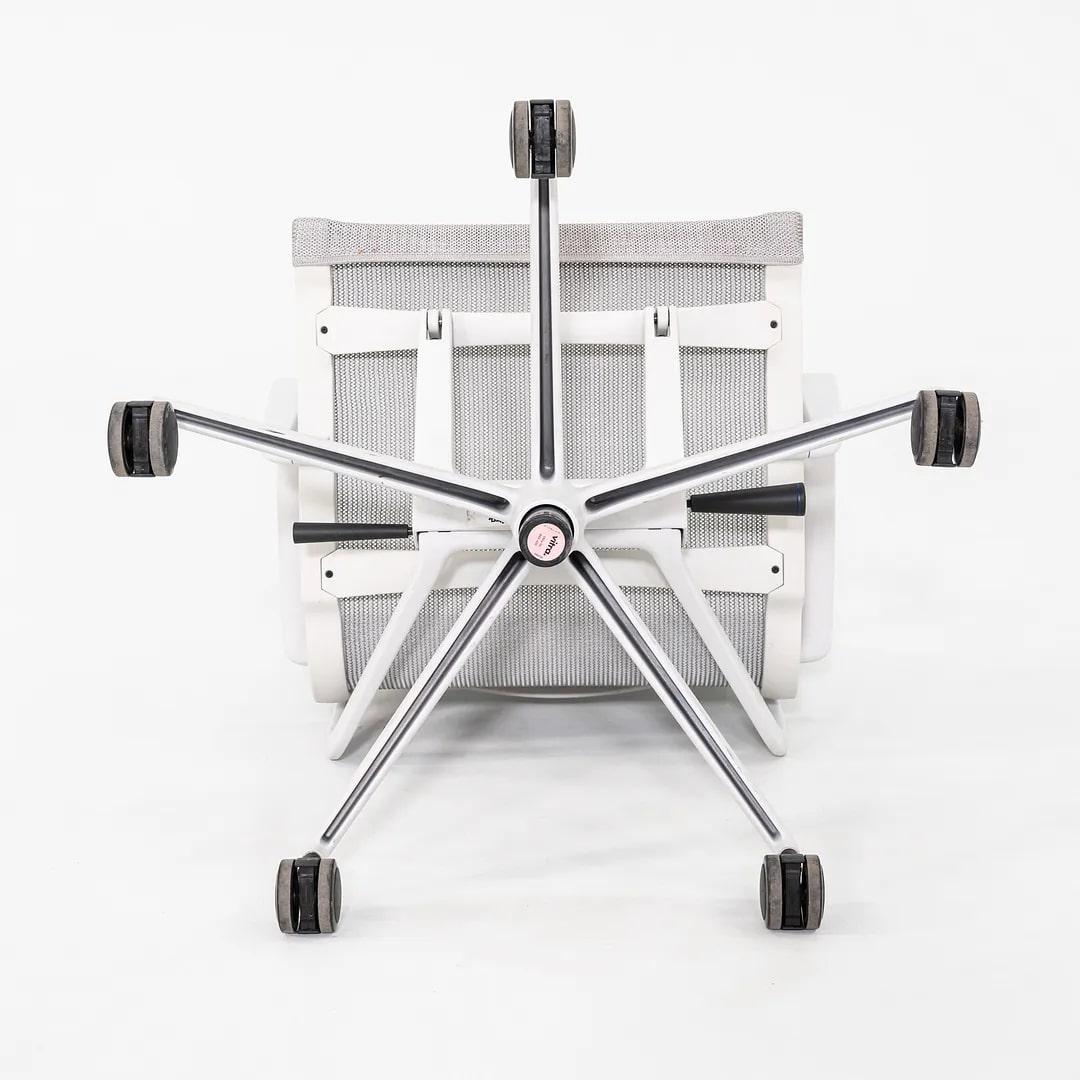 2014 Alberto Meda für Vitra Physix: Schreibtischstühle aus weißem Mesh, 12+ verfügbar im Angebot 5