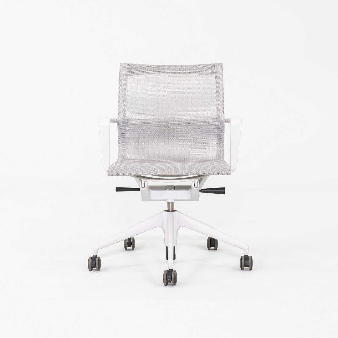 2014 Alberto Meda für Vitra Physix: Schreibtischstühle aus weißem Mesh, 12+ verfügbar im Angebot 2