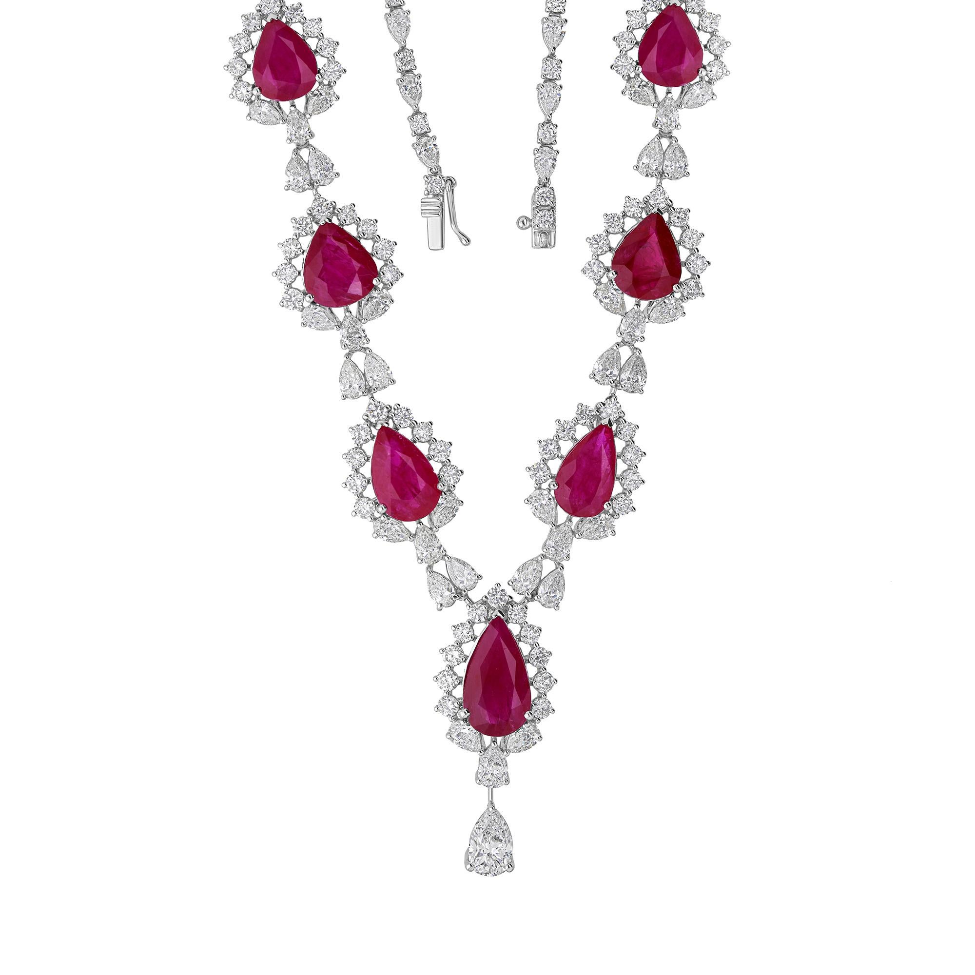 20.14 Carat Diamond 32.65 Carat Ruby Wedding Drop Necklace 14 Karat White Gold In condizioni Nuovo in vendita a Diera, Dubai