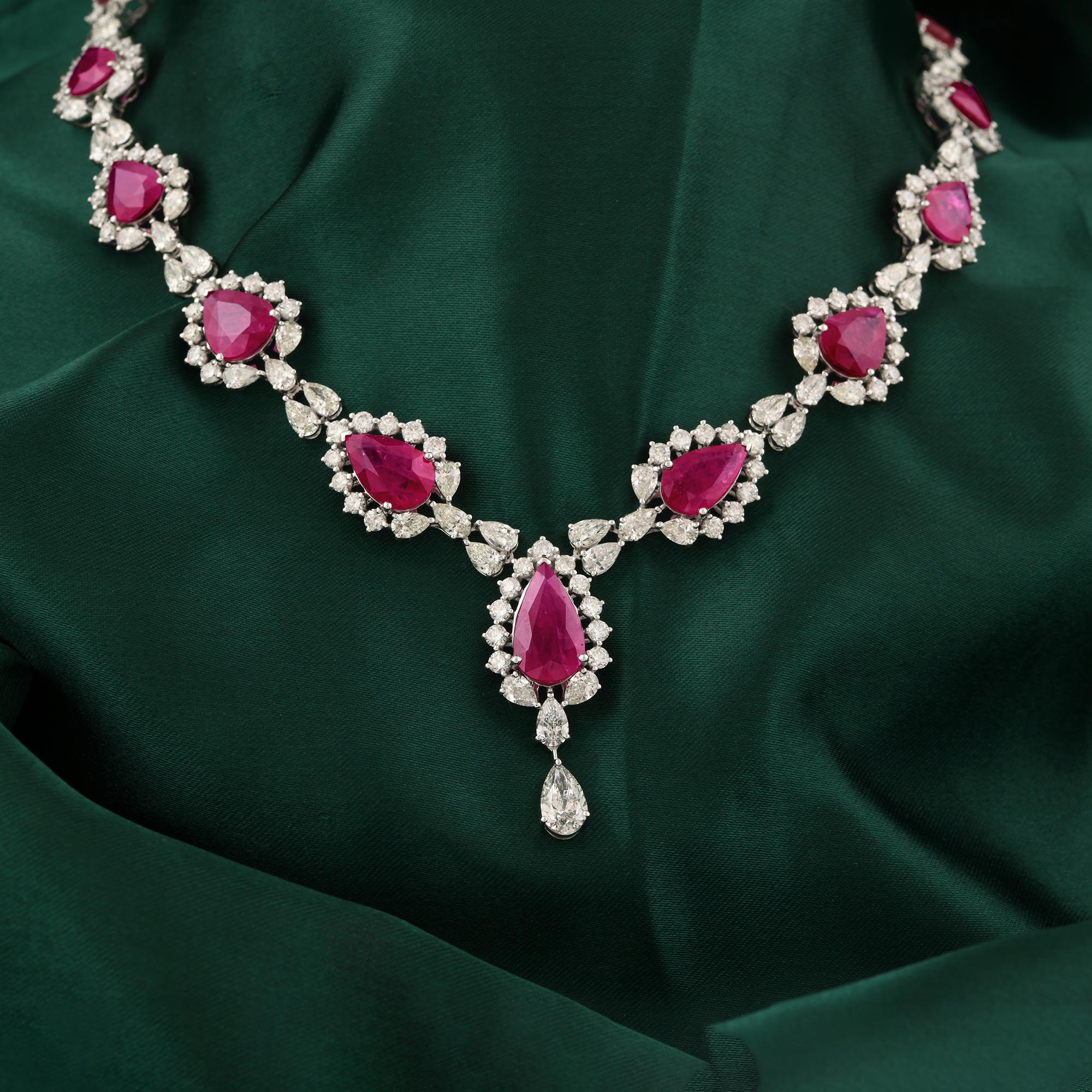 20.14 Carat Diamond 32.65 Carat Ruby Wedding Drop Necklace 14 Karat White Gold in vendita 1
