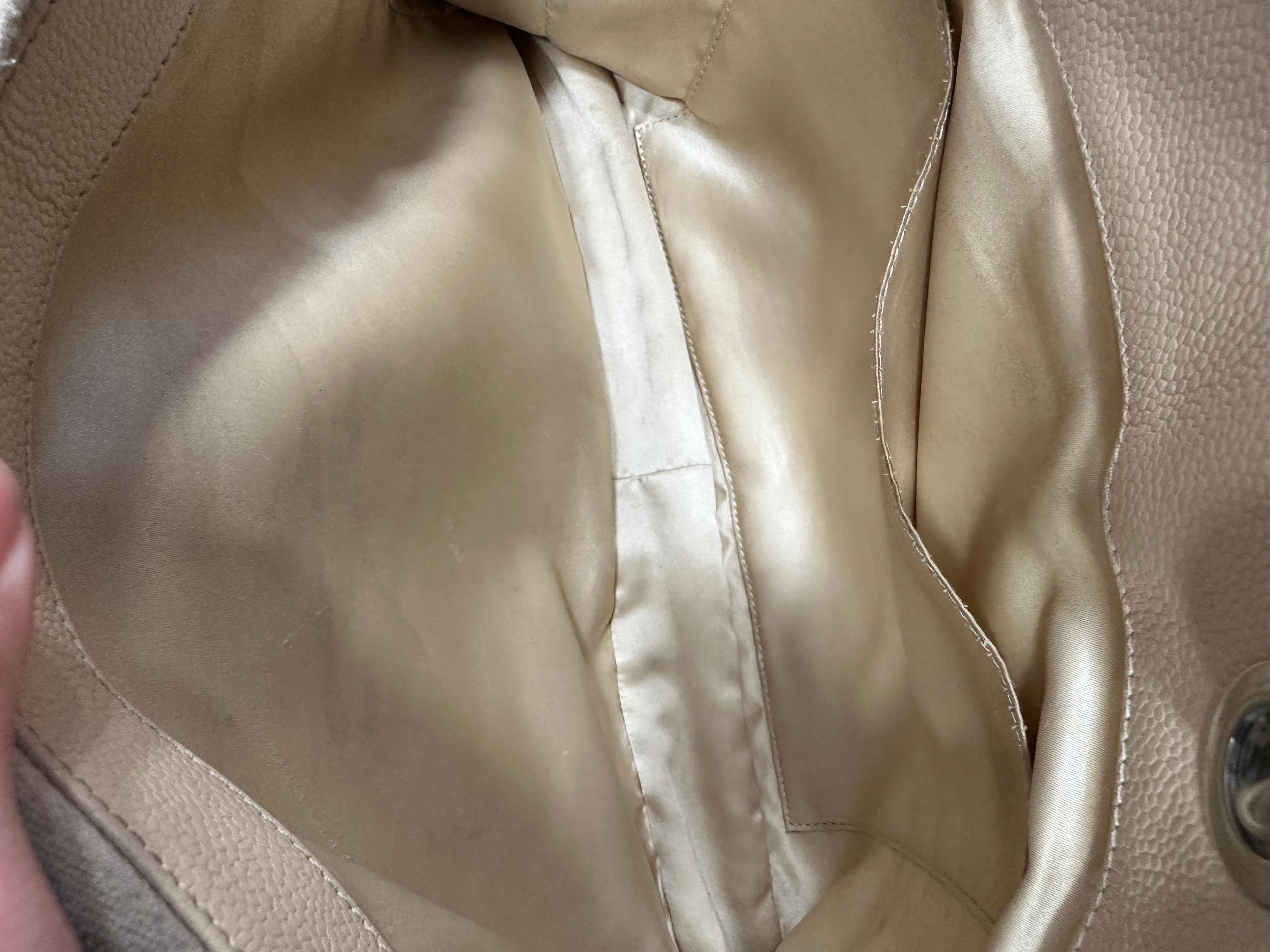 2014 Chanel Beige Leather GST Shoulder Bag For Sale 9
