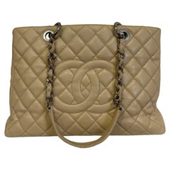 2014 Chanel Beige Leather GST Shoulder Bag