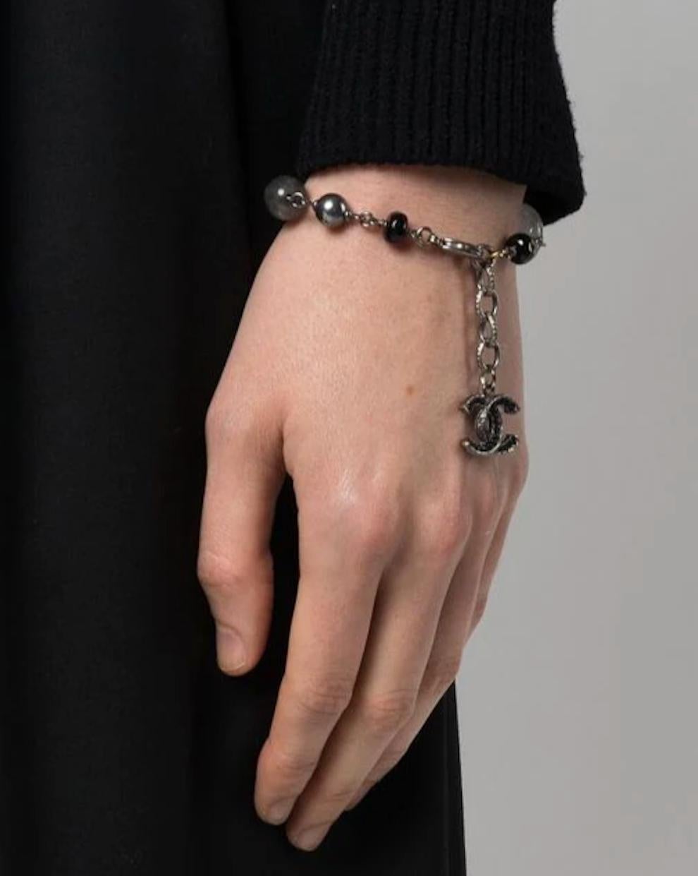 2014 Chanel Black Beads Bracelet In Good Condition In Paris, FR