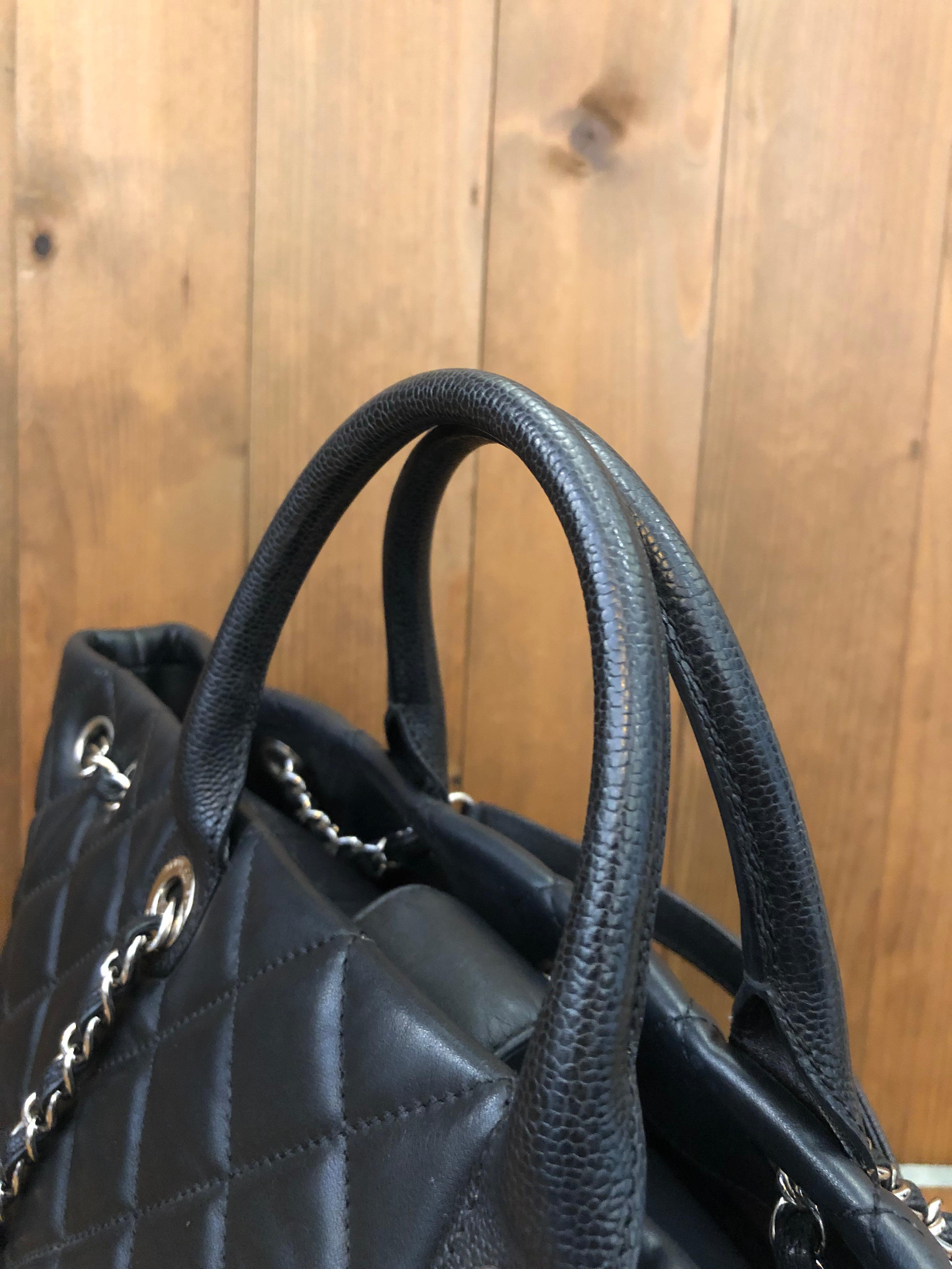 2014 CHANEL Caviar and Calfskin Leather Two-Way Tote Bag XL Black For Sale 5