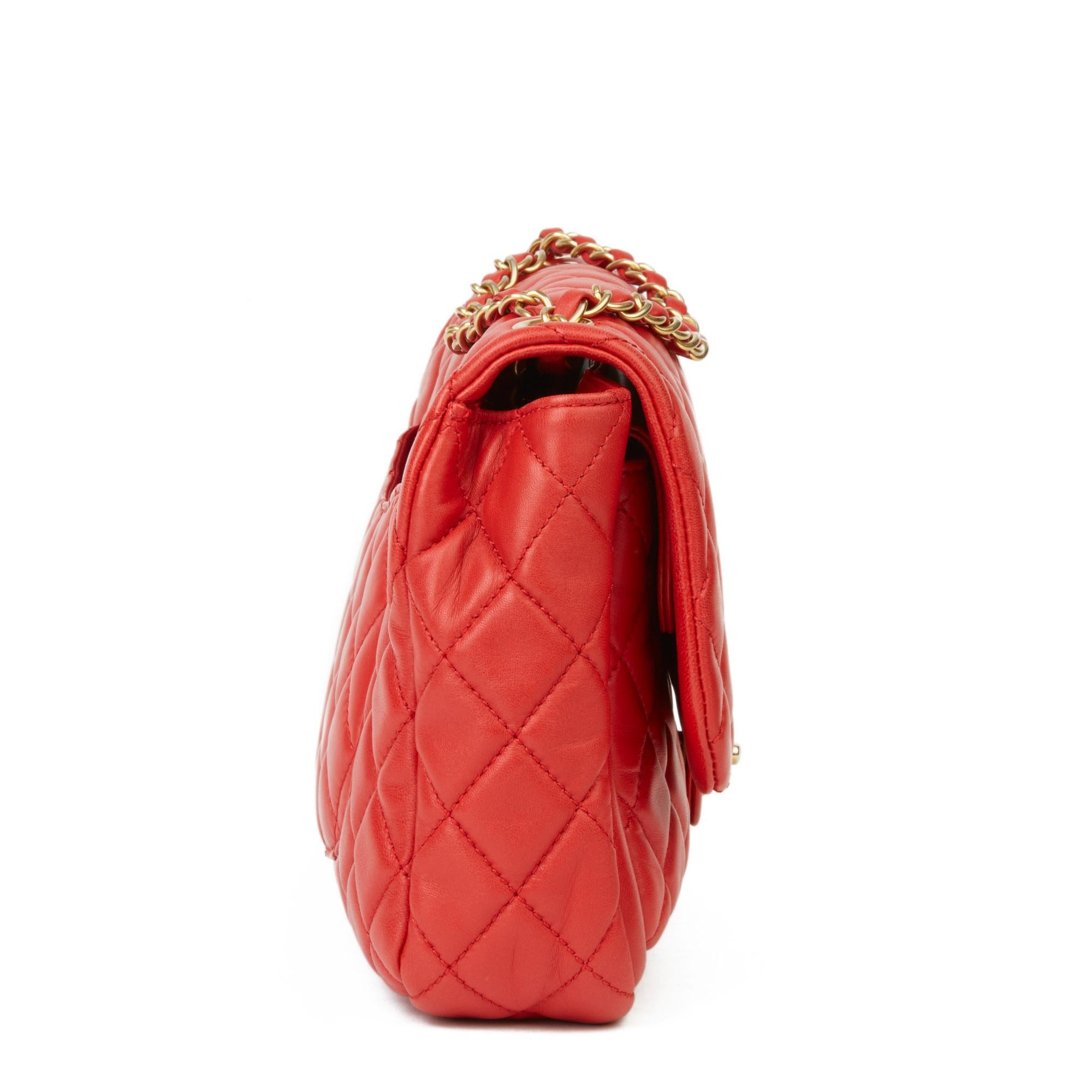 2014 Chanel Lipstick Red Quilted Lambskin Classic Single Flap Bag In Excellent Condition In Bishop's Stortford, Hertfordshire
