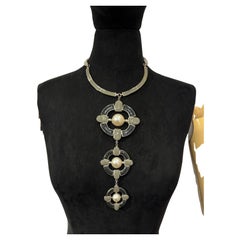 2014 Chanel Silver Gripoix Faux Pearl Triple Drop Statement Necklace