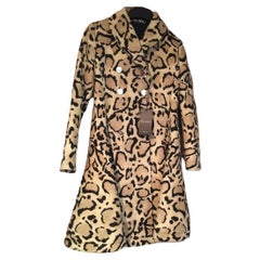 2014 Gucci Zweireihiger Wollmantel mit Leopardenmuster in Beige