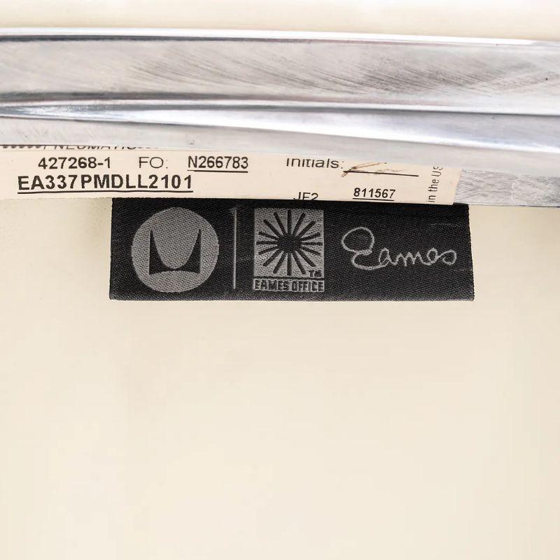 2014 Herman Miller Eames Aluminium Gruppe Executive Schreibtischstuhl in Leder w / Base im Angebot 5