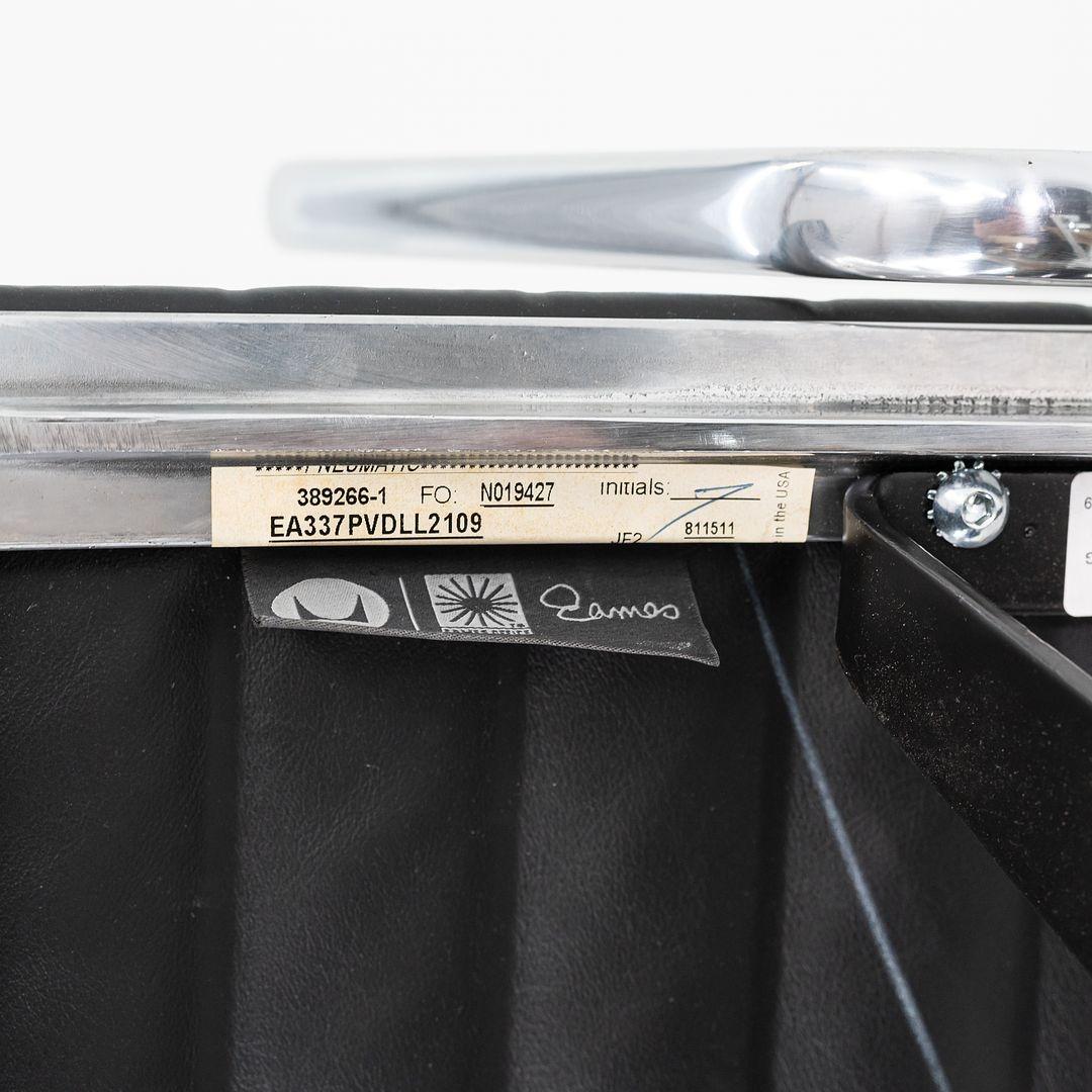 2014 Herman Miller Eames Aluminum Group Chefsessel mit pneumatischem Fuß im Angebot 5