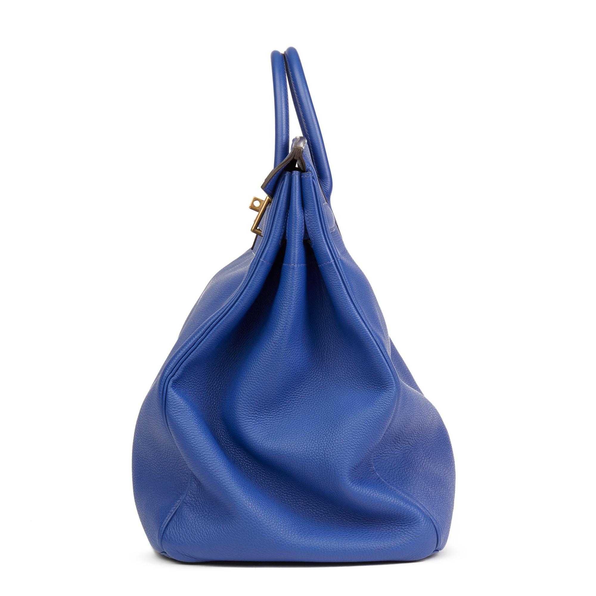 HERMÈS
Blue Electric Togo Leather Birkin HAC 50cm

Reference: HB2545
Serial Number: [R]
Age (Circa): 2014
Authenticity Details: Date Stamp (Made in France)
Gender: Unisex
Type: Tote, Travel

Colour: Blue Electric
Hardware: Permabrass
Material(s):