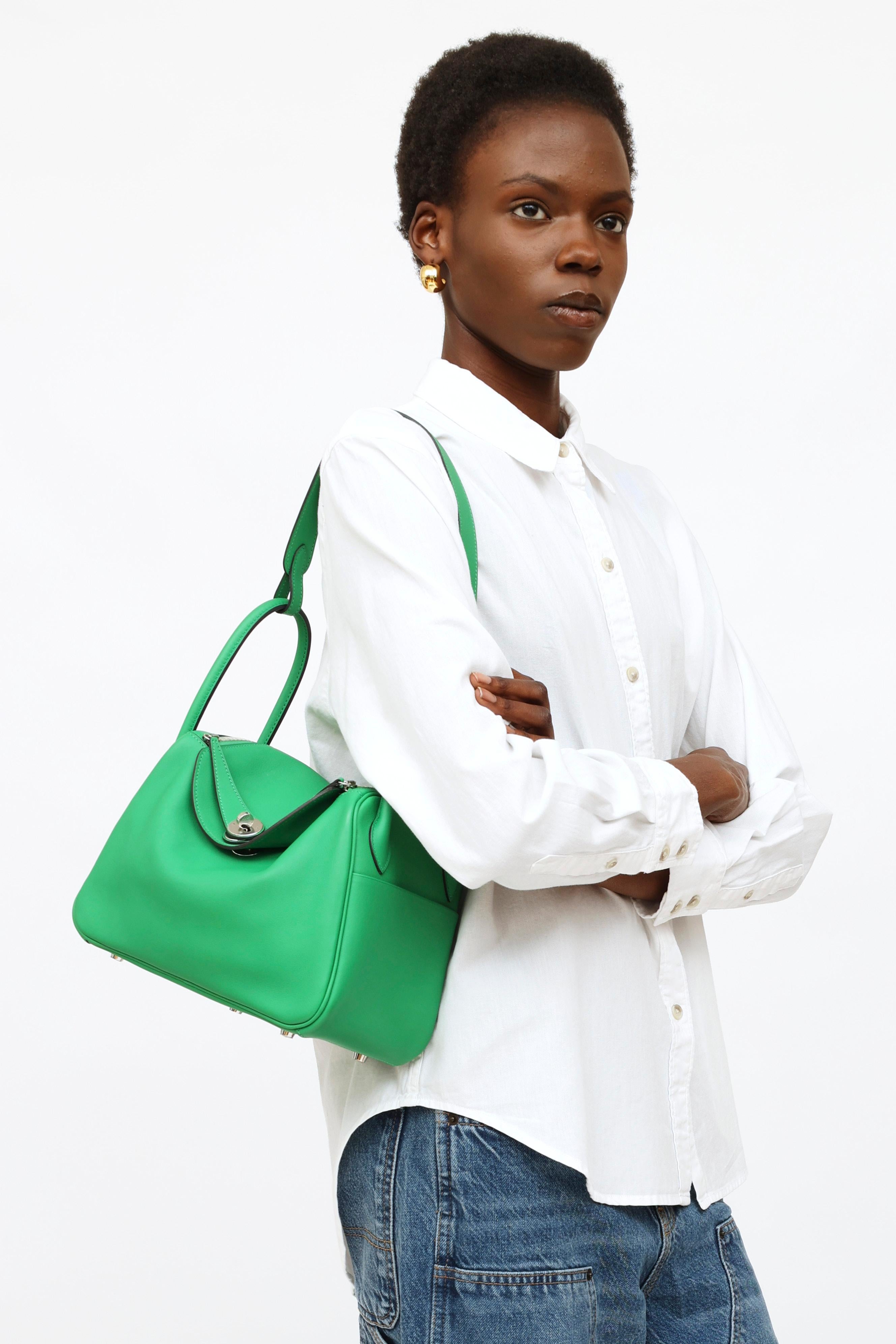 2014 Hermès Green Bamboo Swift Lindy 26 Bag For Sale 4