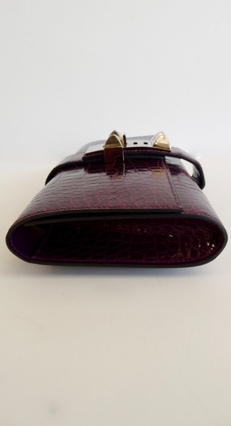 2014 Hermés Shiny Alligator Mississippiensis Medor 23cm Clutch at 1stDibs