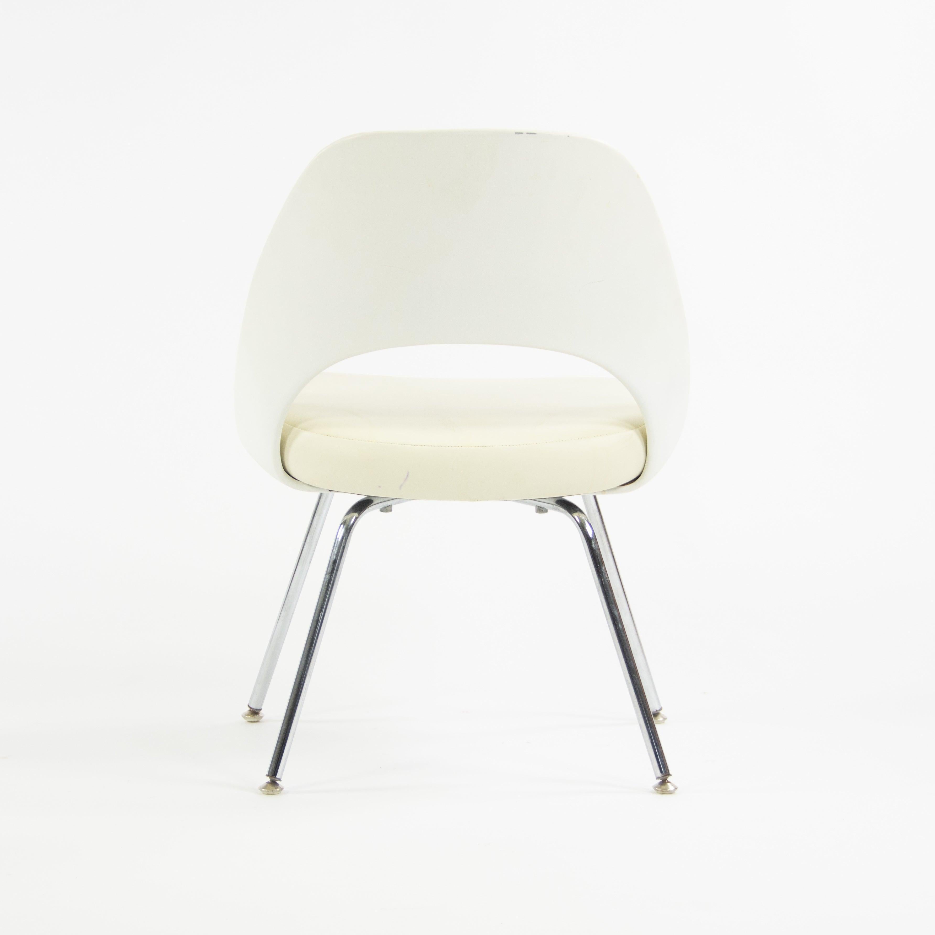 Contemporary 2014 Knoll Studio Eero Saarinen Executive Armless Side Chairs White For Sale